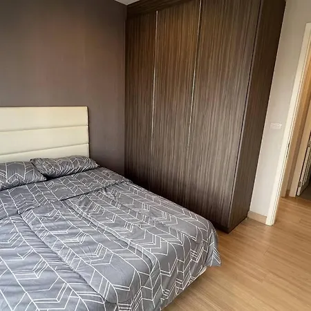 Property Khlongsan